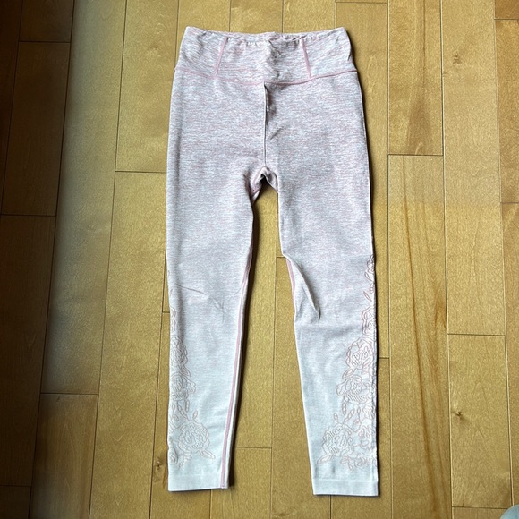 Calia Leggings - Picture 1 of 7